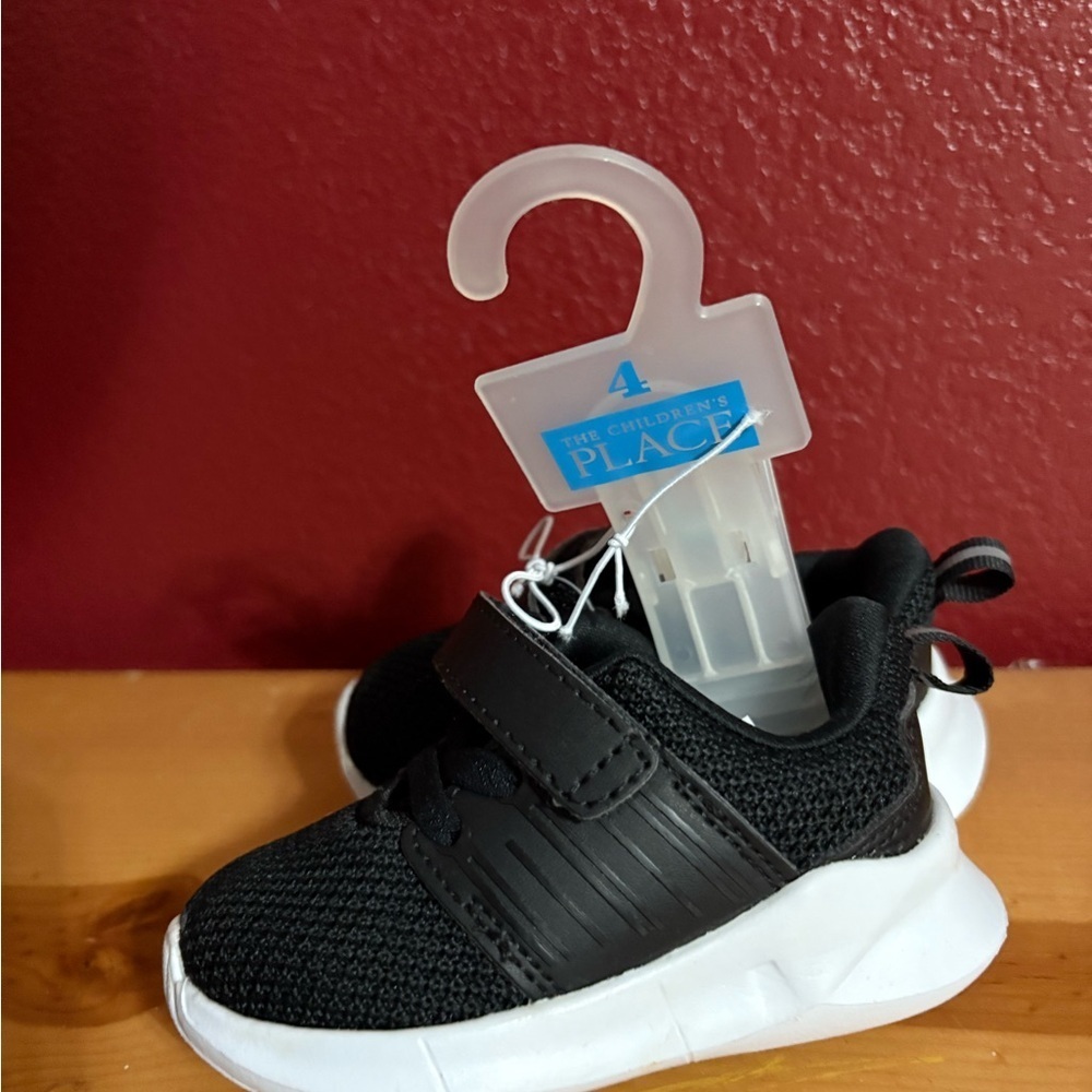The Children's Place Black Sneakers Lightweight Mesh - Picture 2 of 2